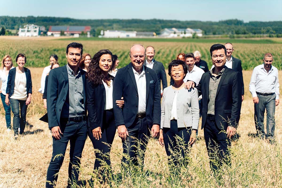 Familie+H%C3%BCbner-Lee